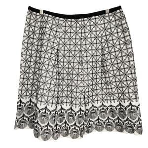 SALE Tahari Embroidered Black & White Skater Circle Skirt Pleated Geo Print